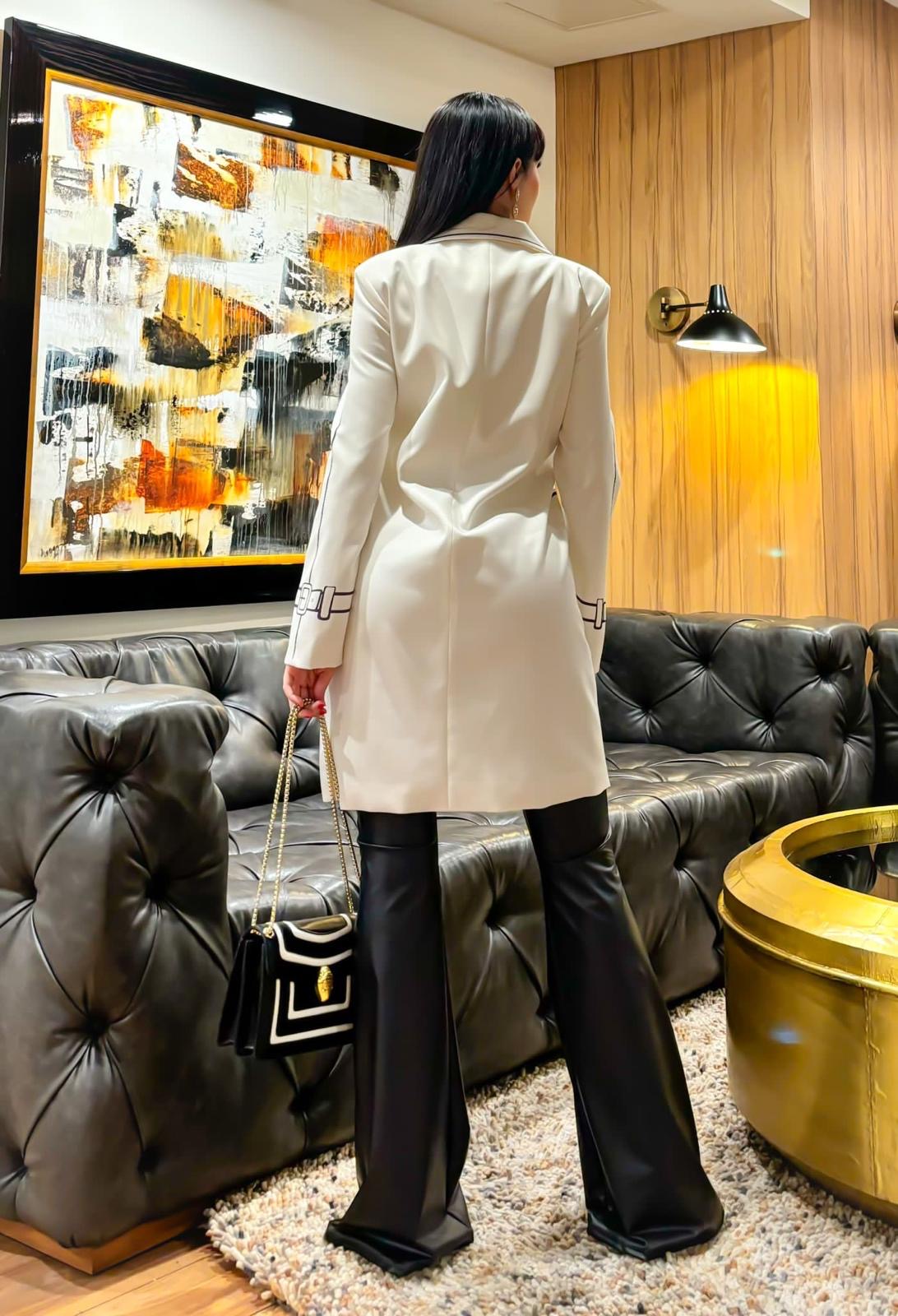 BLAZER Black or Beige